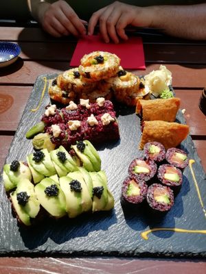 Sushi - Platte at Niiko Sushi x Vegan in Leipzig