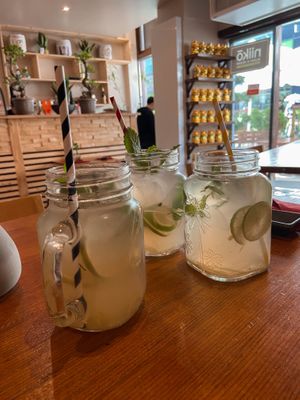 Lemon-Ginger Lemonade at Niiko Sushi x Vegan in Leipzig