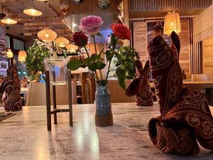 next door seating at Niiko Sushi x Vegan in Leipzig