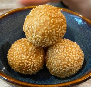 Dragonballs (sesame dessert)   at Niiko Sushi x Vegan in Leipzig
