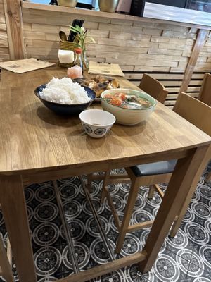 The non-vegan experience that was consumed while I was here 🤢  at Niiko Sushi x Vegan in Leipzig