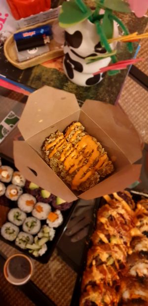 Hulk Tofu at Niiko Sushi x Vegan in Leipzig