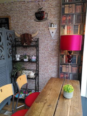 Window seats at 4 Coo Wynd in Falkirk