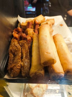 Dishes available at Ju Fu Yuan Vegetarian Delight 聚福缘素食 - Serangoon in Northeast Singapore