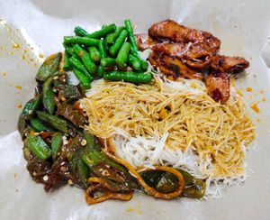 Bee hoon with 3 dishes $2 only at Ju Fu Yuan Vegetarian Delight 聚福缘素食 - Serangoon in Northeast Singapore