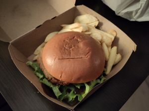 Vegan Burger at STATION in Bansko