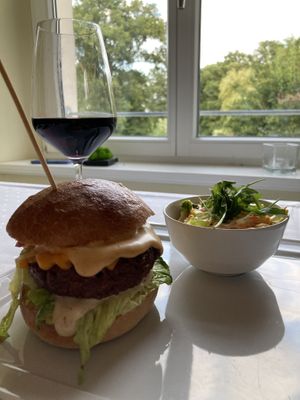 Beyond Meat Burger at Place to V in Lenzen Elbe