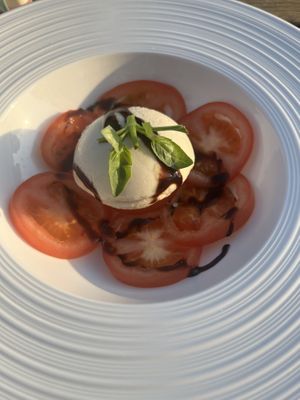 Tomate-Mozzarella  at Place to V in Lenzen Elbe