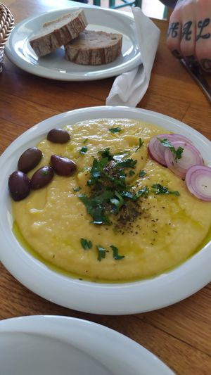 Fava beans at To Stachi in Crete