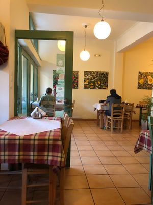 Interieur at To Stachi in Crete