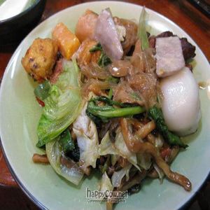 Plate of food from buffet at E Vege Restaurant in Hong Kong Island