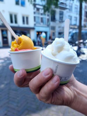 2 scoops each at Lutteke in Zwolle