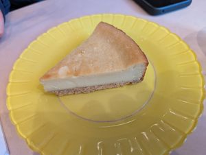 Cake at The Nuts Exchange in Tokyo