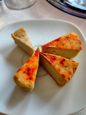 Quesos caseros veganos at Restaurante Los Balcones in Villena