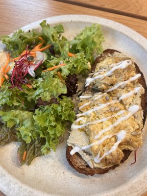 Ei mit Brot  at Kaffeesaurus in Bonn