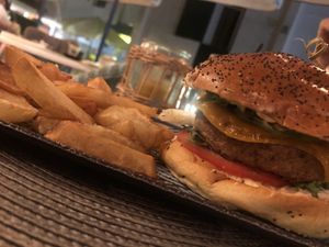 Vegan burguer   at Paseo 60 in Menorca