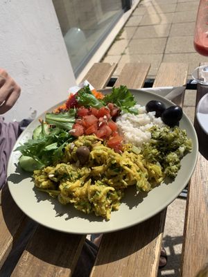 Prato do dia - vegan bacalhau  at Fava Mercearia Café in Lagos
