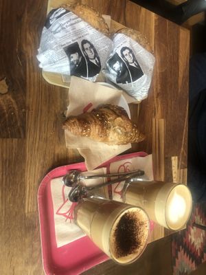 avocado-pomodori-sunflower-bagels, a croissant, two caffe lattes (32.65 chf)  at Boréal Coffee Shop - Talacker in Zurich