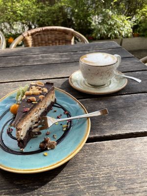 Unglaublich lecker 😋   at Max Pett in Munich