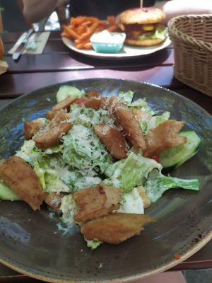  at Max Pett in Munich