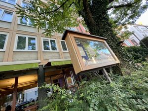 outside  at Max Pett in Munich