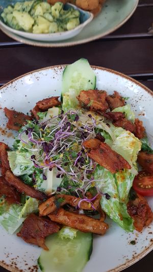 Cesar salad at Max Pett in Munich