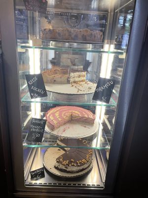   at Max Pett in Munich