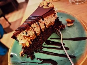 Snickers cake at Max Pett in Munich