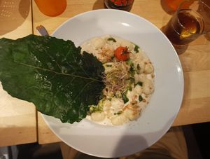  at Max Pett in Munich