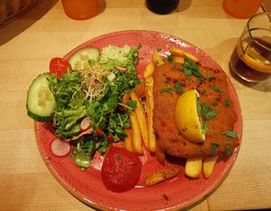  at Max Pett in Munich