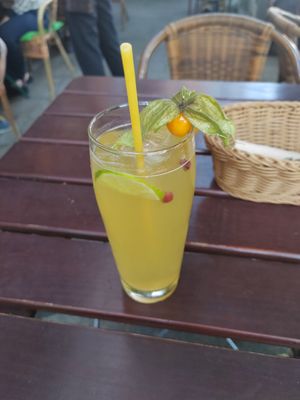 Lichy at Max Pett in Munich