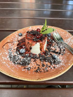   at Max Pett in Munich