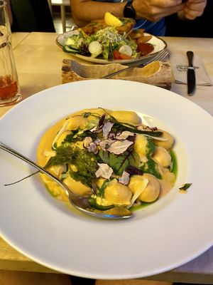   at Max Pett in Munich