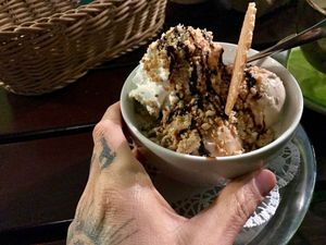 crunchy ice 'cream' at Max Pett in Munich