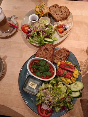 I WANT MORE!! I want to eat it every day till my death! at Max Pett in Munich