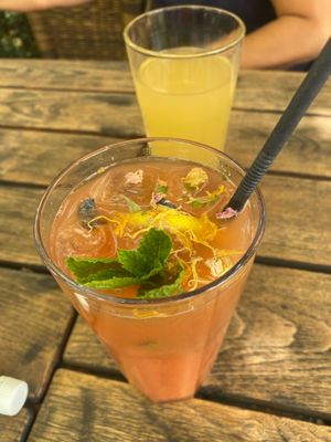  at Max Pett in Munich