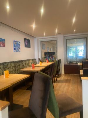  at Max Pett in Munich