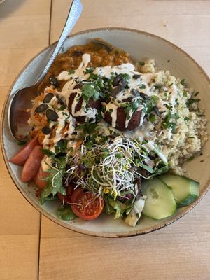   at Max Pett in Munich