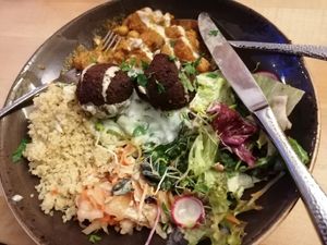 "Bowl" at Max Pett in Munich