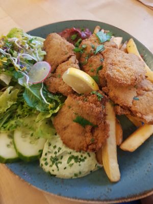 Schnitzel at Max Pett in Munich