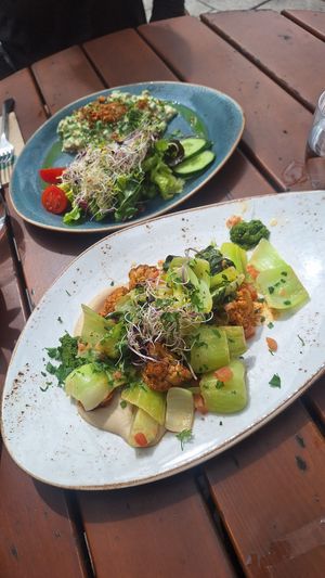  at Max Pett in Munich