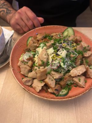  at Max Pett in Munich