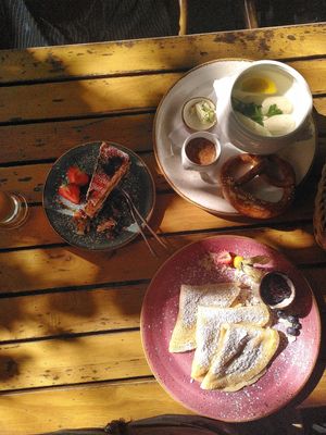  at Max Pett in Munich