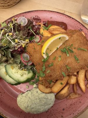   at Max Pett in Munich