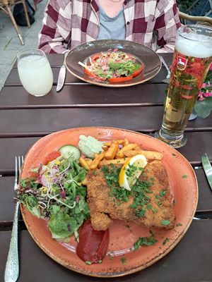 at Max Pett in Munich