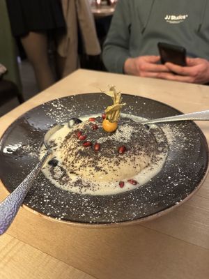   at Max Pett in Munich