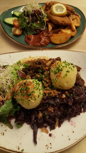 Schnitzel & Rostbraten at Max Pett in Munich