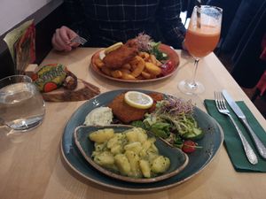 Schnitzel with potato salad at Max Pett in Munich
