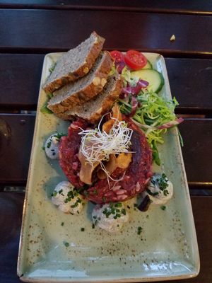 Aubergine tartar at Max Pett in Munich