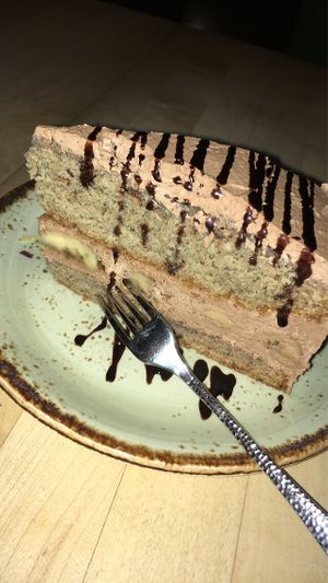 Bananen Schoko kuchen  at Max Pett in Munich